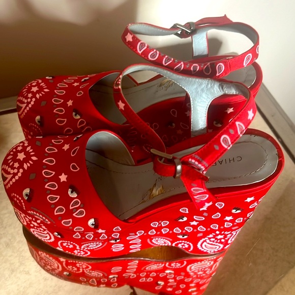 Chiara Ferragni Flirty Eye Platform - Picture 3 of 3